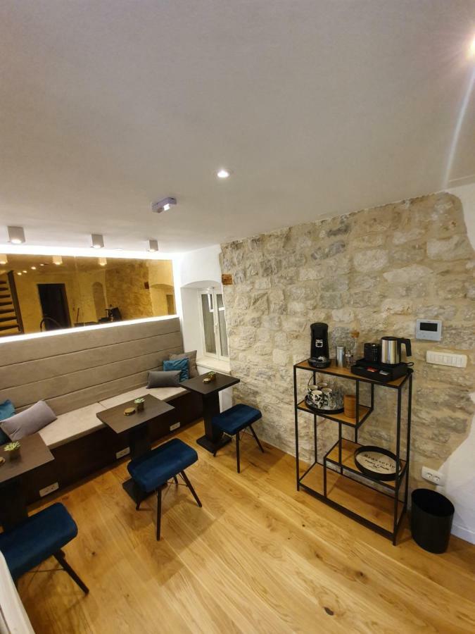 The Suites At Central Split Exterior photo